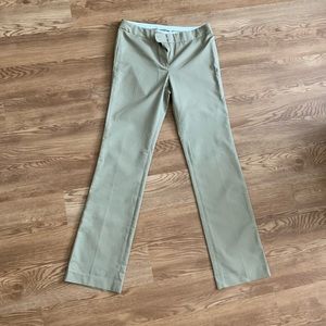 Tahari Light Tan Boot Leg Trouser (Size 6)